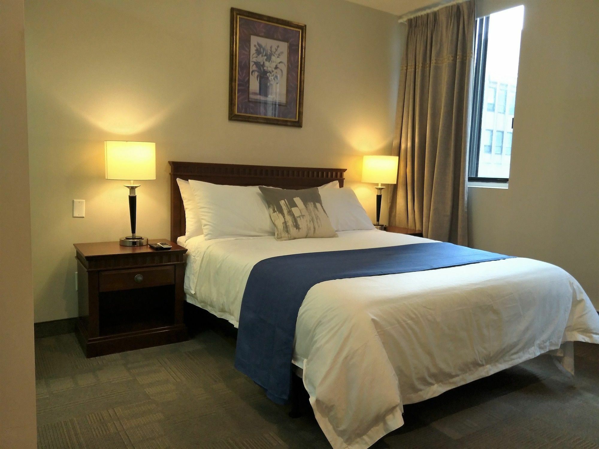 Hotel Le Deville Montreal Exterior photo
